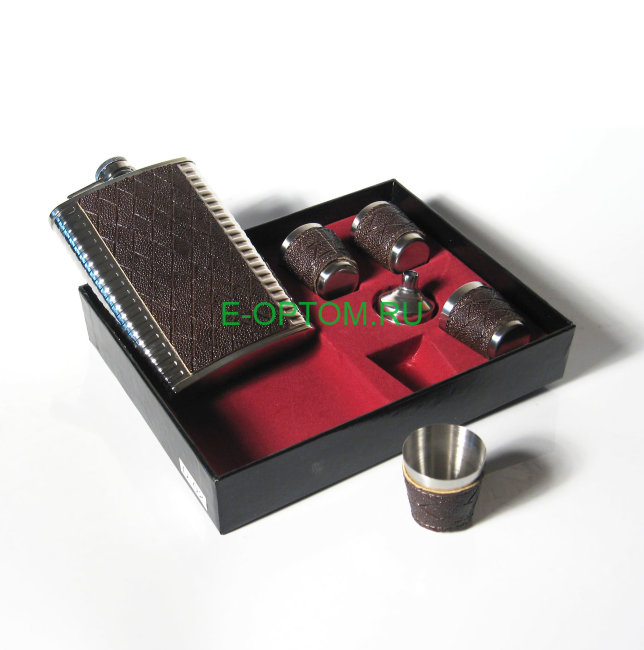 Подарочный набор с флягой и рюмками PSN-043 Подарочный набор с флягой и рюмками PSN-043