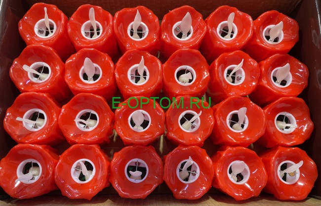 Новогодняя свеча с имитацией огня Новогодняя свеча с имитацией огня